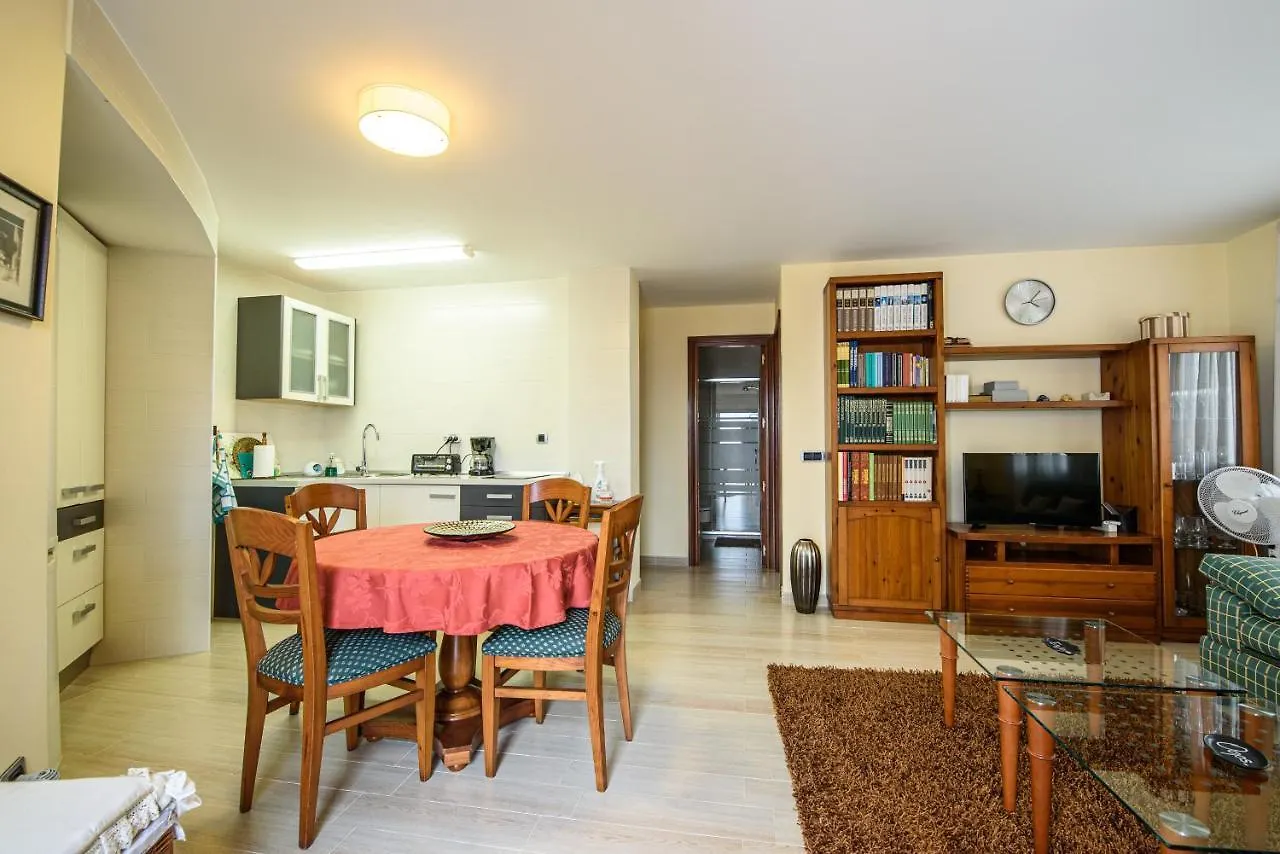 Villa Palmitos Deluxe Seaview Arucas